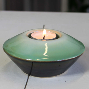 Svícen na čajovku plochý keramika šedo-zelený 12cm
